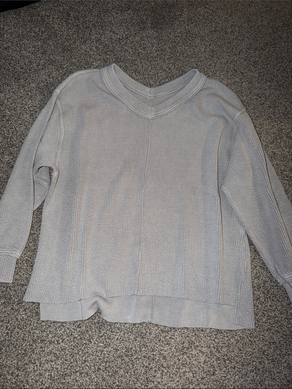 aerie Light Gray V-Neck Knit Sweater